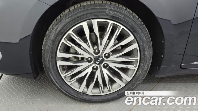 Kia K7 Premier 2.5 GDI X Edition - фото 4