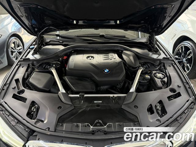 BMW 5-Series G30 530i xDrive M Sport Package - фото 4