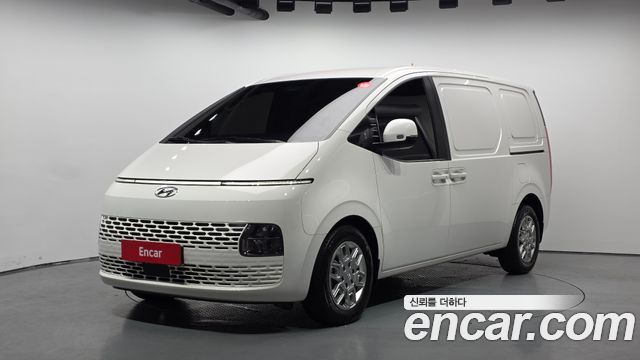 Hyundai Staria Cargo 3-Seater Modern - фото 0