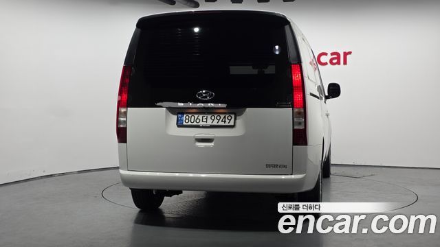 Hyundai Staria Cargo 3-Seater Modern - фото 3