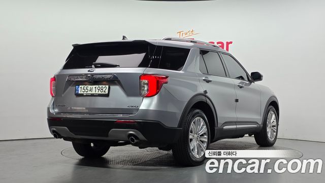 Ford Explorer 6-го поколения 2.3 LimIted 4WD - фото 1