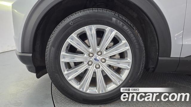 Ford Explorer 6-го поколения 2.3 LimIted 4WD - фото 4