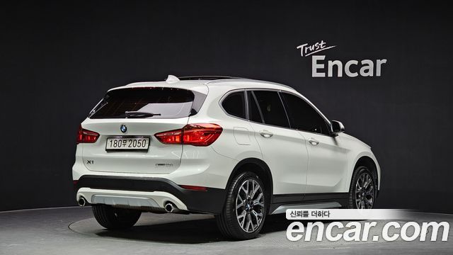 BMW X1 F48 xDrive 20i xLine - фото 1