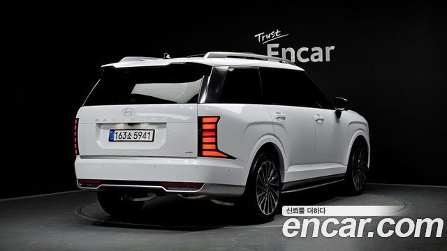 Hyundai Palisade LX3 Gasoline 2.5T 4WD 9-Seater Calligraphy - фото 1