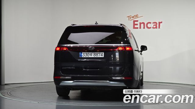 Kia Carnival 4-го поколения 9-Seater Signature - фото 3