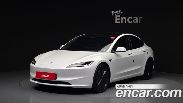 Tesla Model 3 Long Range AWD - фото 0