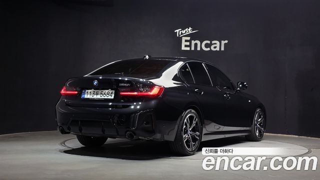 BMW 3-Series G20 320i M Sport - фото 1