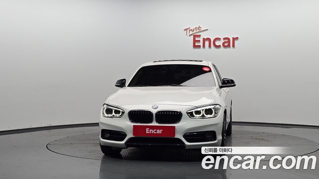 BMW 1-Series F20 118d Sport 5Door - фото 2