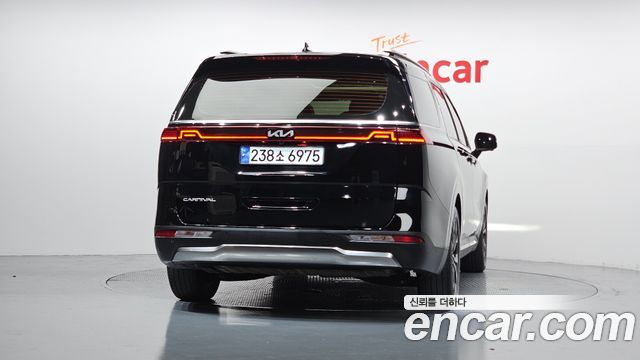 Kia Carnival 4-го поколения 9-Seater Signature - фото 3