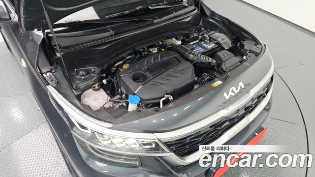 Kia Seltos Diesel 1.6 2WD Trendy - фото 4