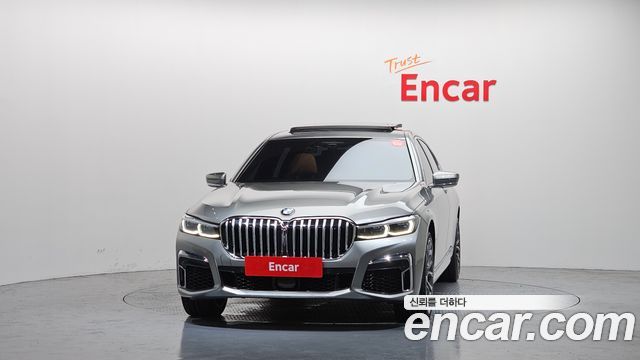 BMW 7-Series G11 740Li xDrive M Sport Package - фото 2