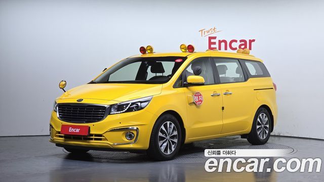 Kia Carnival Совершенно новый 9-Seater School Bus - фото 0