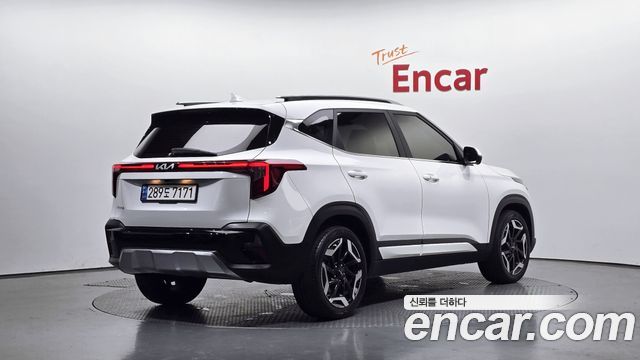 Kia Seltos Новый Gasoline 2.0 2WD Signature - фото 1