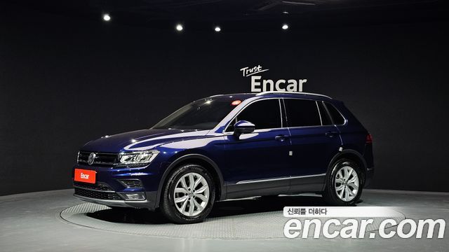 Volkswagen Tiguan 2-го поколения 2.0 TDI Premium - фото 0