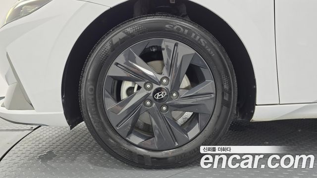 Hyundai Avante CN7, гибрид Modern - фото 4