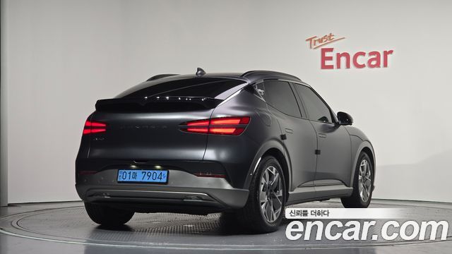 Genesis GV60 Standard - фото 1