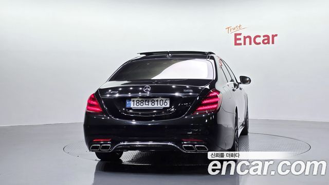 Mercedes-Benz S-Class W222 S63 AMG 4MATIC+ - фото 3