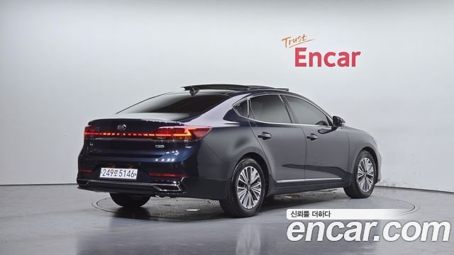 Kia K7 Premier, гибрид Signature - фото 1