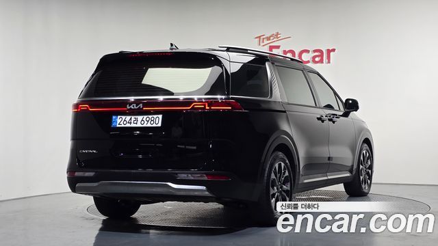 Kia Carnival 4-го поколения 9-Seater Noblesse - фото 1
