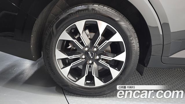 Kia Carnival 4-го поколения 9-Seater Noblesse - фото 4