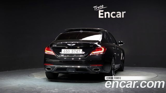 Genesis G70 3.3T Sport Prestige - фото 3
