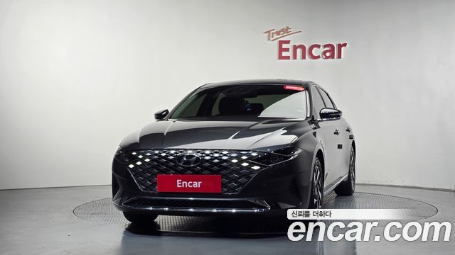 Hyundai Grandeur Новый IG, гибрид Premium Choice - фото 1
