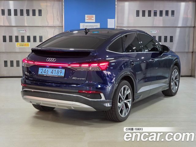 Audi Q4 e-tron F4 40 Premium Sportback - фото 1