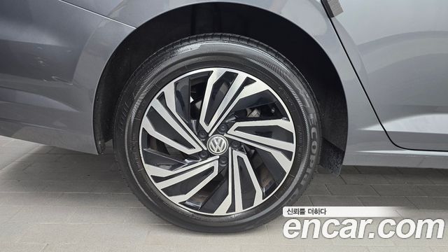 Volkswagen Jetta 7-го поколения 1.4 TSI Prestige - фото 4