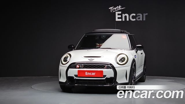 Mini Cooper Mayfield Edition 3rd - фото 2