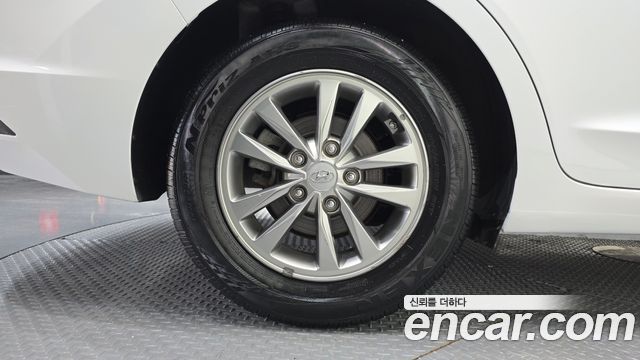Hyundai Avante Новый AD 1.6 Smart - фото 4