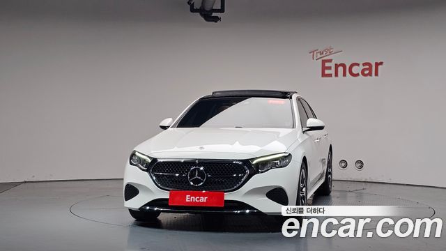 Mercedes-Benz E-Class W214 E200 Avantgarde - фото 1