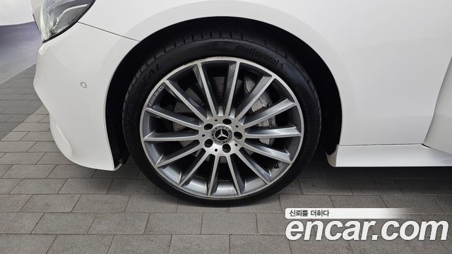 Mercedes-Benz E-Class W213 E450 4MATIC Coupe - фото 4