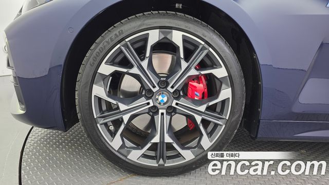 BMW 4-Series G22 M440i xDrive Pro First Edition Convertible - фото 4