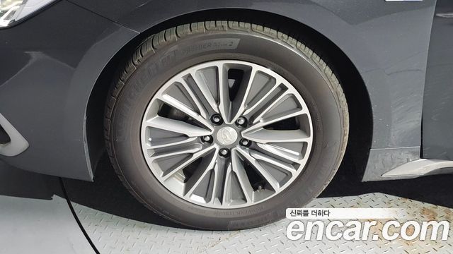 Hyundai Grandeur IG, гибрид Exclusive - фото 4