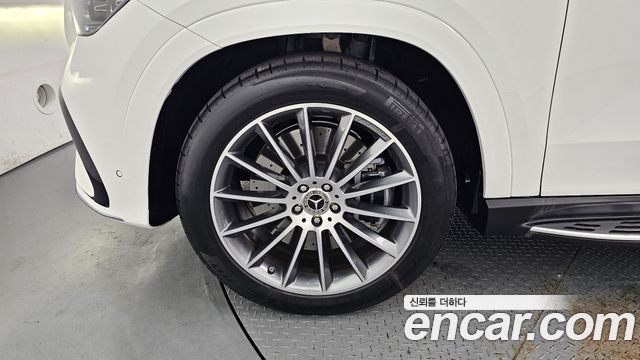 Mercedes-Benz GLE-Class W167 GLE450 4MATIC - фото 4