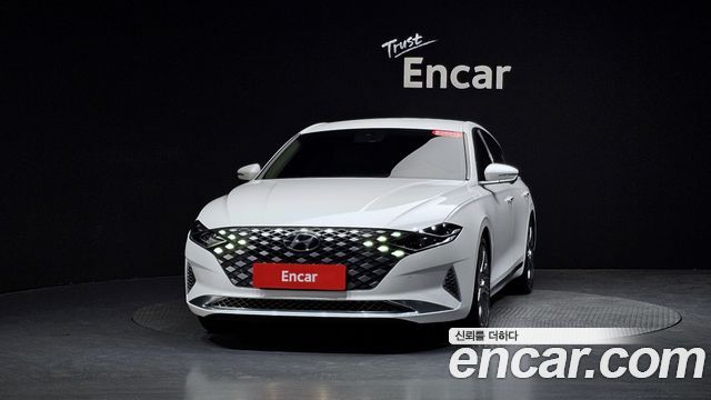 Hyundai Grandeur Новый IG 2.5 Calligraphy - фото 1