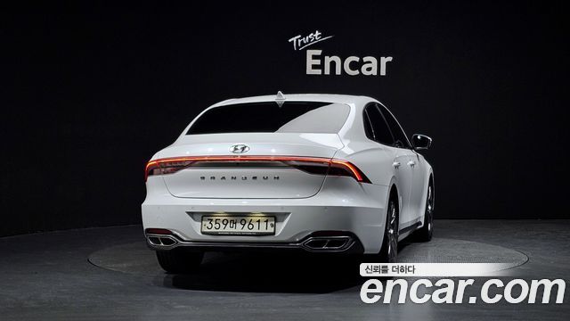 Hyundai Grandeur Новый IG 2.5 Calligraphy - фото 2