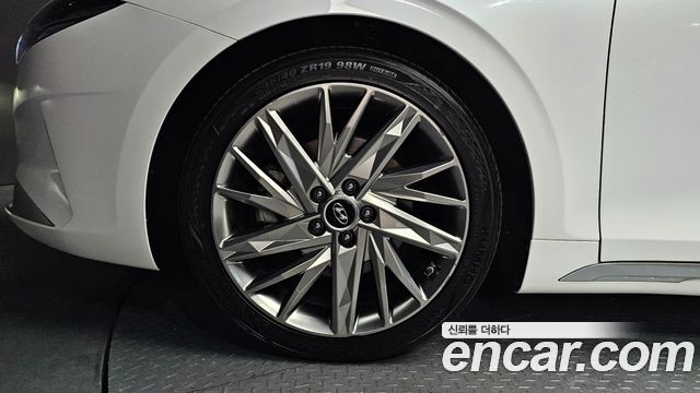 Hyundai Grandeur Новый IG 2.5 Calligraphy - фото 3