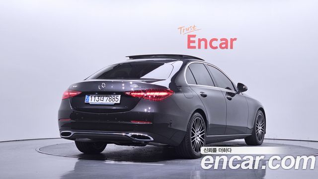 Mercedes-Benz C-Class W206 C300 4MATIC Avantgarde - фото 0