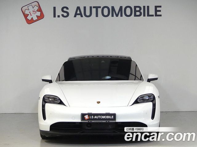 Porsche Taycan 4S - фото 1