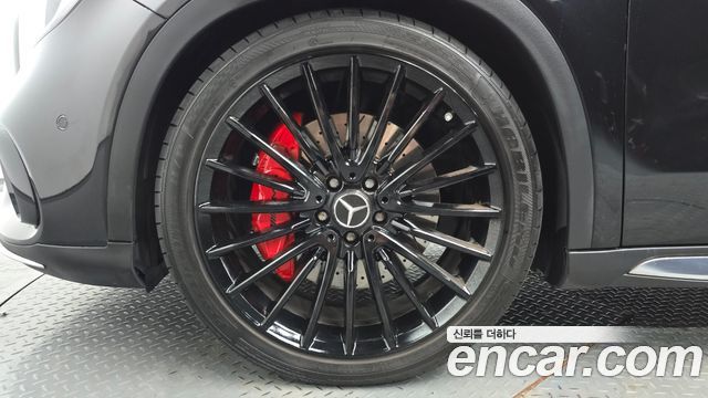 Mercedes-Benz GLA-Class X156 GLA45 AMG 4MATIC - фото 3