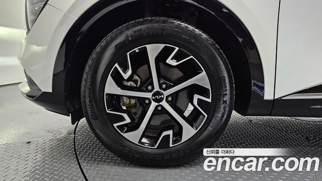 Kia Sportage 5-го поколения, гибрид Signature 2WD - фото 4