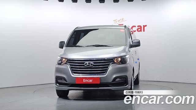 Hyundai Starex Новый Wagon 11-Seater Smart - фото 2