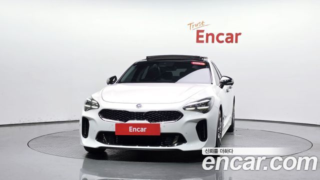 Kia Stinger 2.5 AWD Masters - фото 1