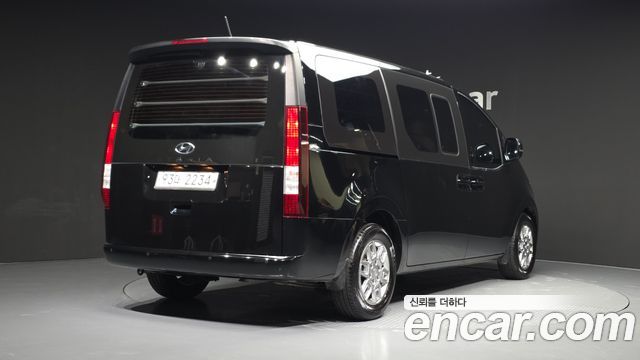 Hyundai Staria Cargo 5-Seater Modern - фото 1