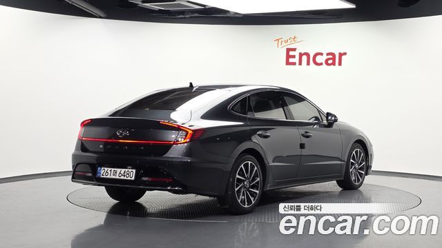 Hyundai Sonata DN8 2.0 Premium Plus - фото 1