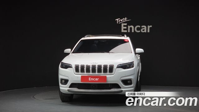 Jeep Cherokee KL 3.2 Overland AWD - фото 2
