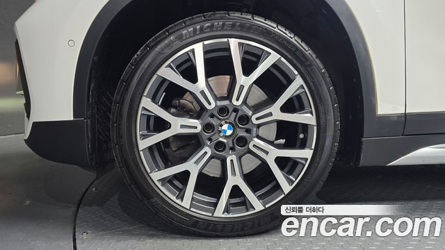 BMW X1 F48 xDrive 20i xLine - фото 4