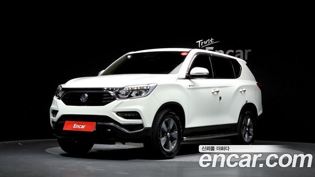 SsangYong Rexton G4 Diesel 2.2 4WD Luxury - фото 0
