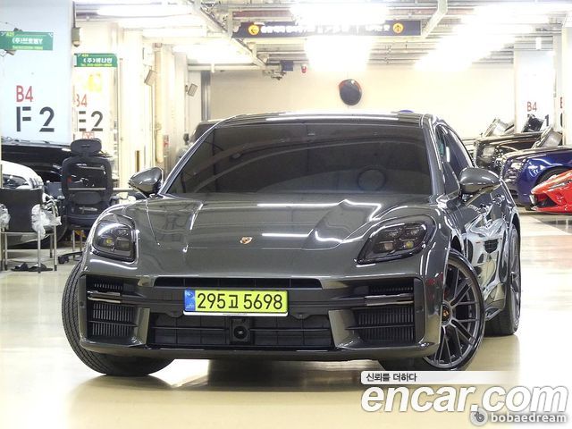 Porsche Panamera 4.0 GTS - фото 0